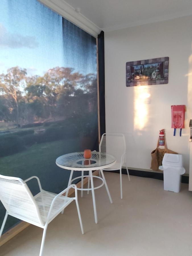 Accommodation Creek Cottages & Sundown View Suites Ballandean ภายนอก รูปภาพ